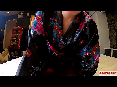 ❤️ Mladá cosplay dívka miluje sex až k orgasmu se squirtem v koníčku a výstřikem. Asijská dívka s chlupatou kundičkou a krásnými prsy v tradičním japonském kroji v amatérském videu předvádí masturbaci s mrdacími hračkami. Sakura 3 OSAKAPORN. ❤️ Sex u nás ❤